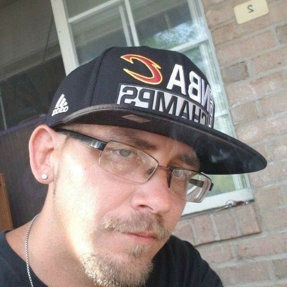 Meet your Posher, Corey - Picture 1 of 1